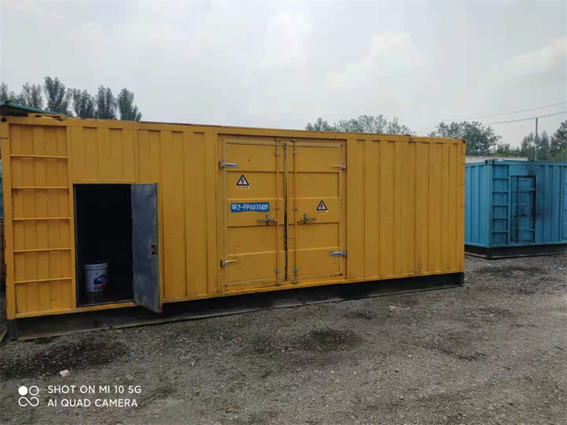 定日200KW柴油发电机组需要配备什么型号的电缆线？