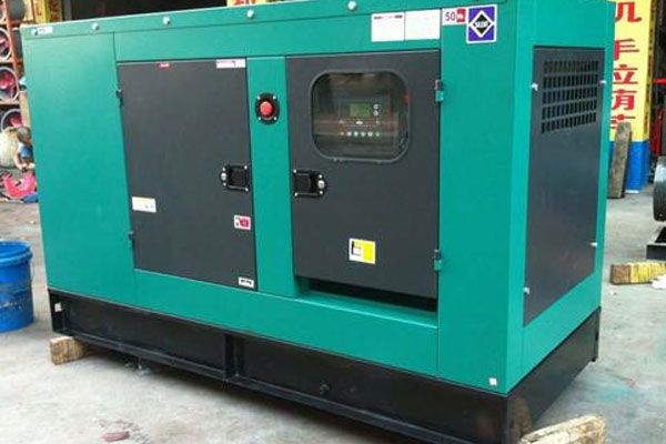 定日如何检查机油的使用时间？