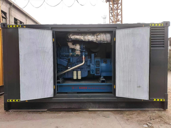 定日柴油发电机组的电瓶应该如何选择？