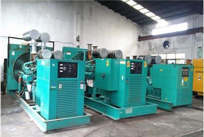 定日如何将干接点与其他设备连接？