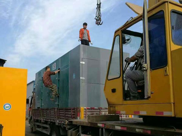 定日更换水冷式机油散热器密封件的操作流程是怎样的？